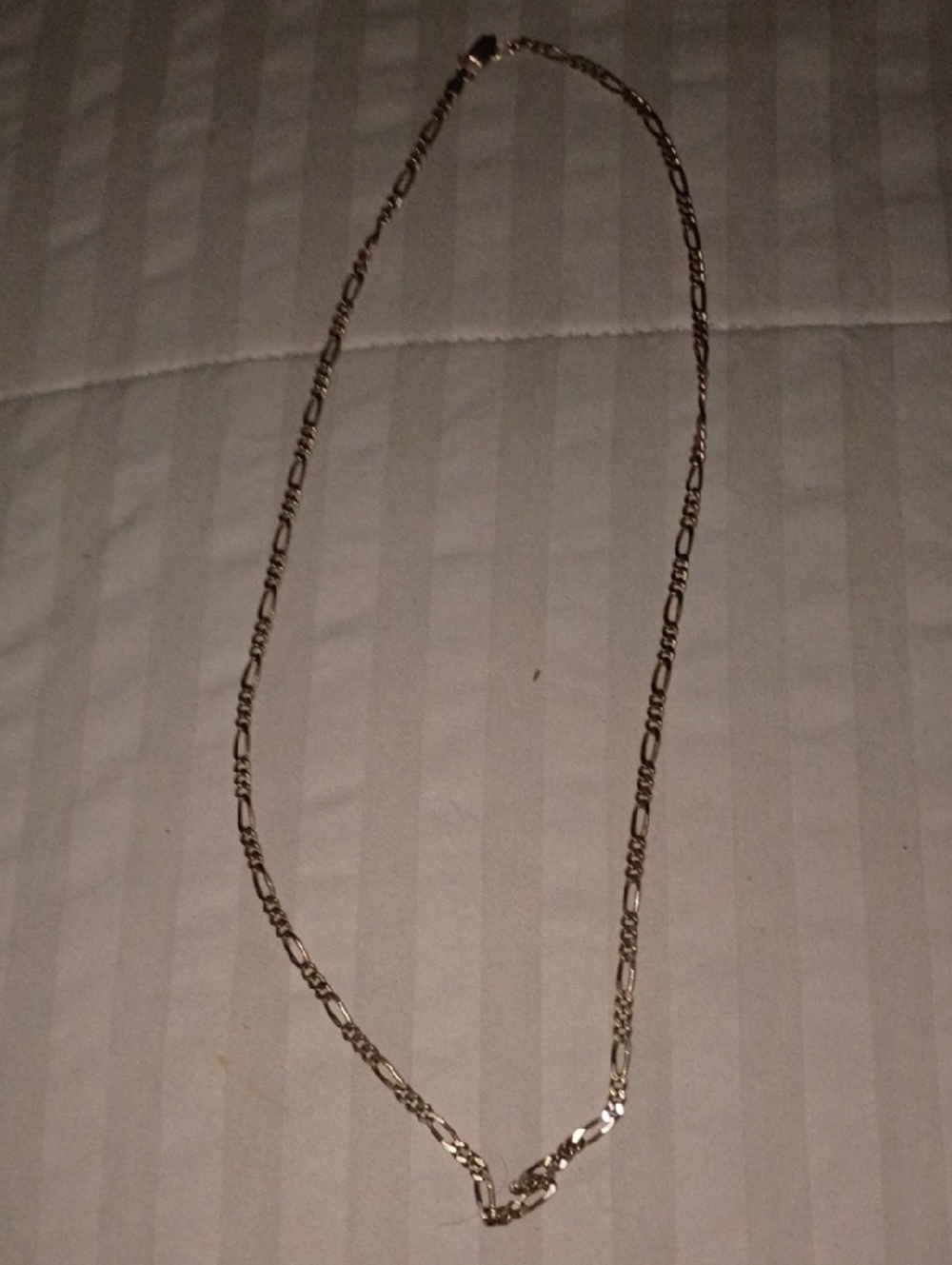 Classic Silver Figaro-Link Necklace in Polished Silver